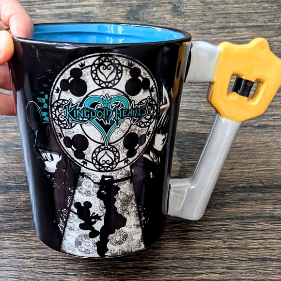 New 20oz Ceramic Kingdom Hearts Mug Keyblade 3D Handle Mug - Picture 1 of 1